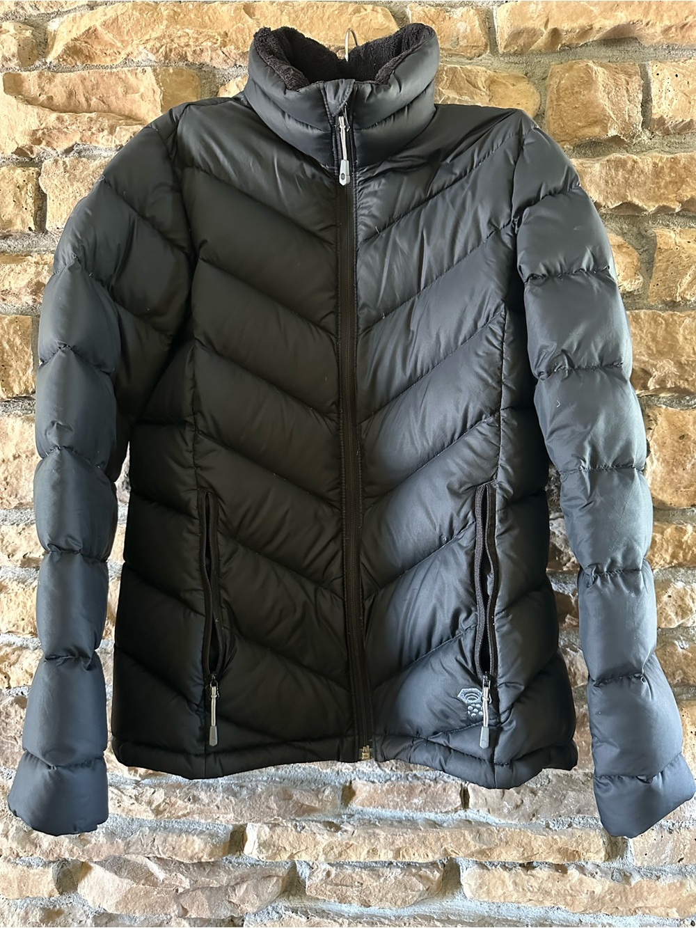 Mountain Hardwear Women's Black Quilted Puffer Jacket
